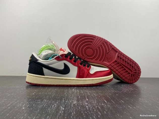 MaikeSneakers Jordan FN0432-017 1 Low Home OG x Trophy Air Room 0806